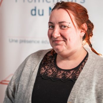 P1092122